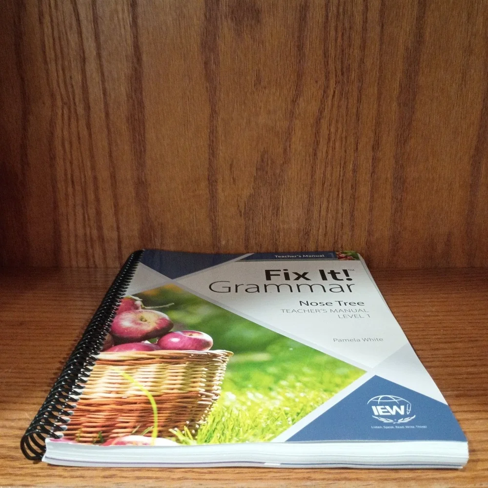 Fix It! Grammar: Level 1 Nose Tree [Teachers Manual Book] Paperback